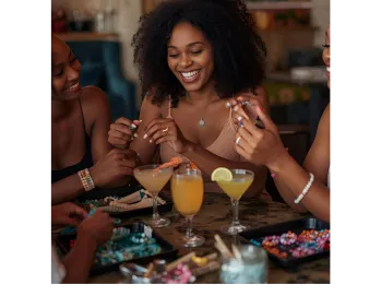 Confetti This Comfort Lounge